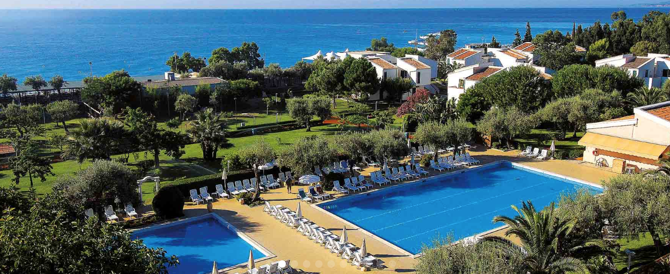 Ata Naxos Hotel